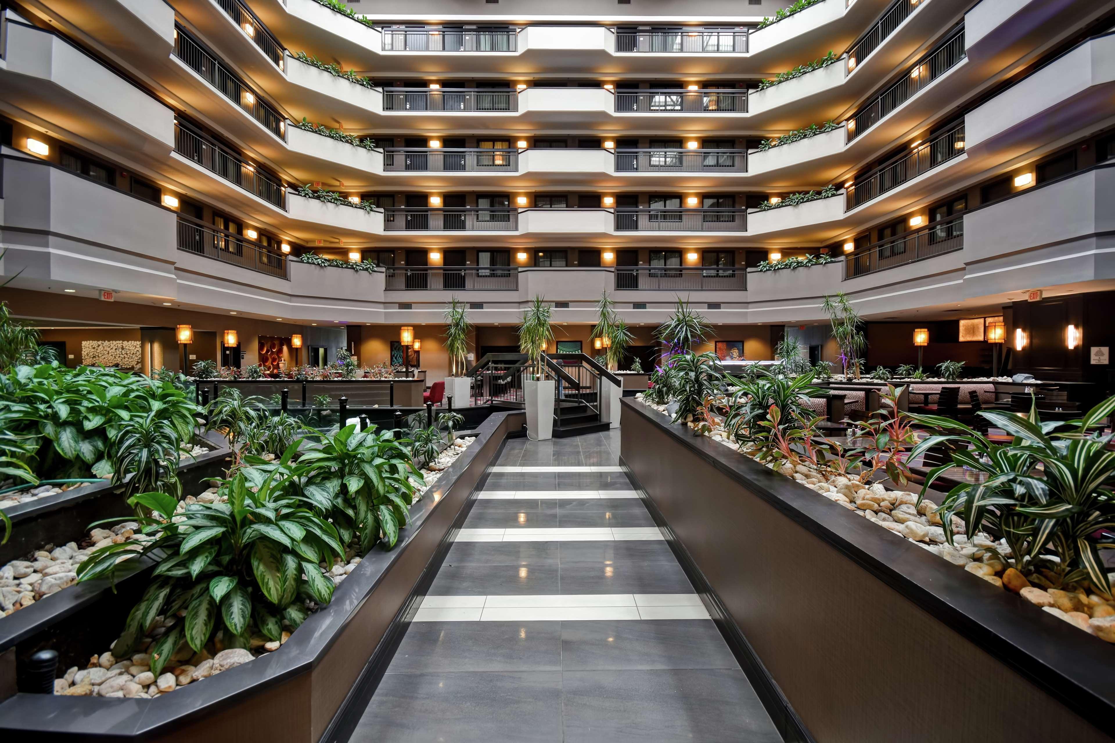 הרנדון Embassy Suites By Hilton Dulles Airport מראה חיצוני תמונה